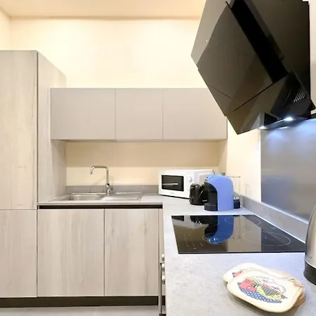 Apartament Elegante Free Parking - Wifi- Spiagge 7min Diano San Pietro